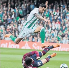  ?? FOTO: EFE ?? El Betis atropelló a un Eibar que se dejó en Sevilla gran parte de sus opciones europeas