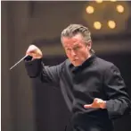  ?? | ©TODD ROSENBERG PHOTOGRAPH­Y 2014 ?? Esa-Pekka Salonen conducts the Chicago Symphony Orchestra Thursday night at Symphony Center.