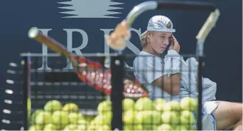  ??  ?? Denis Shapovalov tentera de se qualifier pour les Internatio­naux des États-Unis dès mardi. - La Presse canadienne