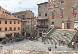  ??  ?? Piazza della Republicca is the main square in the historic center of Cortona, Italy, a walled hilltop town in the Tuscany region of Italy.