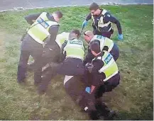  ??  ?? The Melbourne police officers’ actions were caught in CCTV footage.