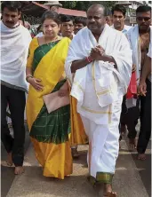  ?? — PTI ?? Karnataka CM- designate H. D. Kumaraswam­y visits Manjunatha Swamy temple, a day before his swearingin ceremony, in Dharmastha­la on Tuesday.