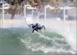  ?? PICTURE: WSL/MORRIS ?? WAVE RIDER: Gabriel Medina of Brazil on his way to victory in the Future Classic at the WSL Surf Ranch in central California.