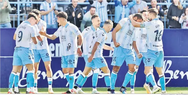  ?? REPORTAJE GRÁFICO: CARLOS GUERRERO ?? El Málaga celebra el gol de Galilea.