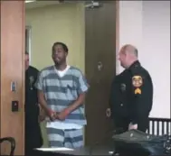  ?? KEVIN MARTIN — THE MORNING JOURNAL ?? Brandon R. Green appears in Lorain Municipal Court for a hearing Feb. 28.