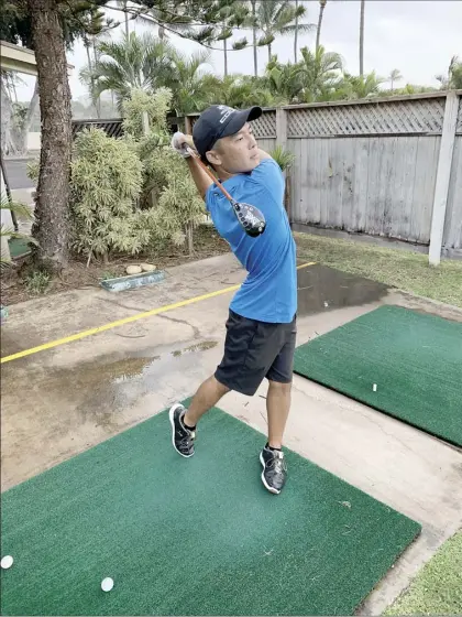  ?? The Maui News / ROBERT COLLIAS photos ?? Chris Shimomura tees off at the Kaanapali Golf Courses driving range Thursday. Shimomura, a graduate of Lahainalun­a High School and the University of Hawaii at Hilo, is set to play in a Mackenzie Tour qualifying tournament next week at Soboba Springs Golf Course in San Jacinto, Calif.