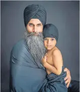  ?? ?? Canadian Steph Lachance won first place in The Family Sitting for this Sikh father and son.