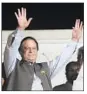  ?? ARIF ALI/GETTY-AFP PHOTO ?? Sharif urged supporters Saturday to pray for a large margin of victory.