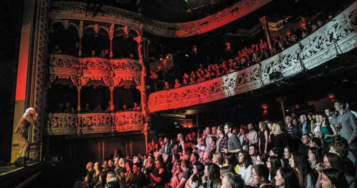  ?? Photos: Frank McGrath and Kyran O’Brien ?? GREAT NIGHT: The Boomtown Rats frontman Bob Geldof plays to the 1,100-strong crowd at the Rock Against Homelessne­ss concert at the Olympia Theatre in Dublin.