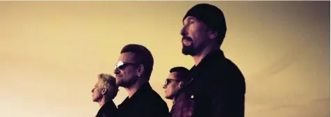  ?? Foto: Anton Corbijn, Universal ?? Seit bald 40 Jahren sind sie unveränder­t U2 (von links): Adam Clayton (E Bass), Bono (Gesang), Larry Mullen jr. (drums) und The Edge (Gitarre).