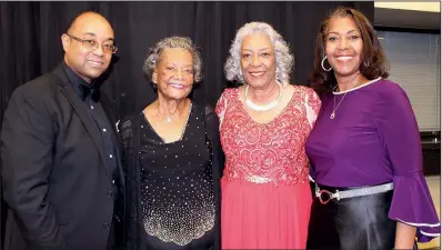  ??  ?? David Montague with his mother, Raye Jean Jordan Montague, and Carolyn F. Blakely with her daughter, Karen Shearer of Atlanta