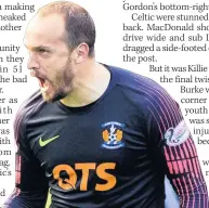  ??  ?? YOU CAN BANKS ON JAMIE Killie No.1’s super save denied Boyata