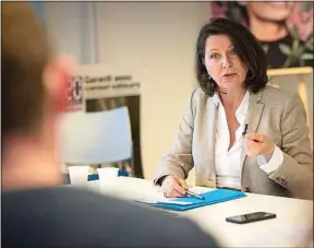  ??  ?? Agnès Buzyn a notamment évoqué la pilule contracept­ive masculine.