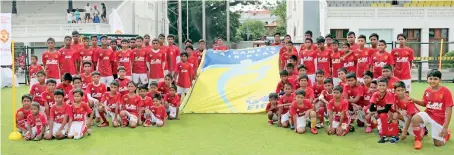  ??  ?? Celebratio­n of Internatio­nal Day of Football and Friendship in Sri Lanka