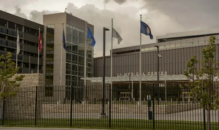  ?? Photos by Rebecca Slezak, The Denver Post ?? The new Rocky Mountain Regional VA Medical Center is double the size of the aging and crumbling VA hospital in downtown Denver it was built to replace. It was a decade behind schedule and a billion dollars over budget when it opened in 2018.