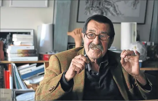  ?? KIM MANRESA / ARCHIVO ?? El Nobel Günter Grass terminó De la finitud tres días antes de morir; ahora Alfaguara publica el texto en castellano