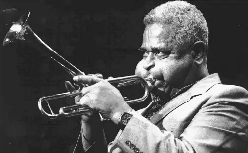  ?? FILE PHOTO ?? Dizzy Gillespie performs on his Silver Flair trumpet at the 1988 Montreal Jazz Festival.