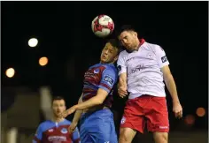  ??  ?? David O’Sullivan of Shelbourne in action against Richie Purdy.