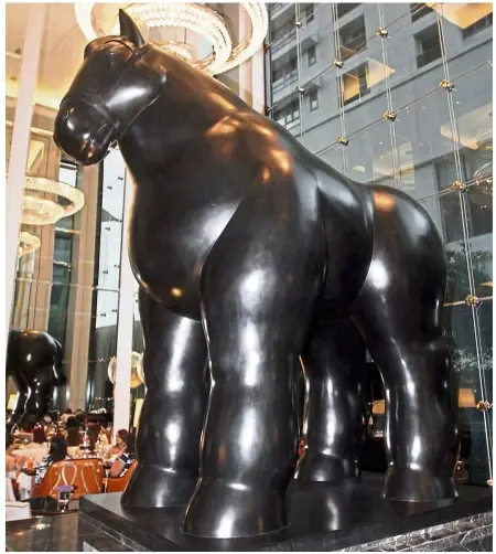  ?? — Photos: M. AZHAR ARIF/The Star ?? Horse is Botero’s largest horse sculpture to date.