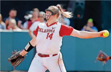  ?? PHIPPS, THE OKLAHOMAN] [PHOTO BY SARAH ?? Oklahoma’s Paige Lowary got the surprise start on Friday against Arkansas in Game 1 of a Super Regional in Norman. Lowary helped the Sooners beat the Razorbacks in the best-of-3 series, which continues at noon Saturday.