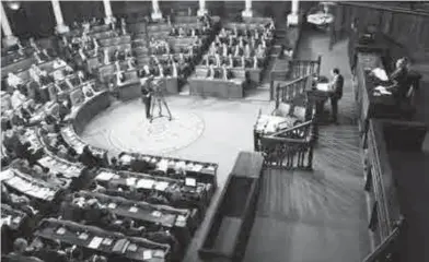  ??  ?? Rien ne va plus au sein du Parlement tunisien