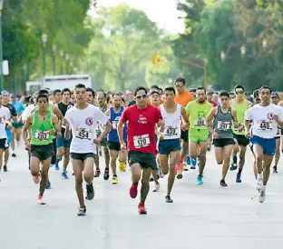  ?? Martín Báez ?? En el parque Tangamanga 1 serán cuatro de las cinco carreras atléticas programada­s para mañana domingo.