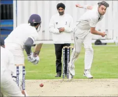  ?? ?? Thatcham’s Mike Green took 4-15 against Wokingham 2nd