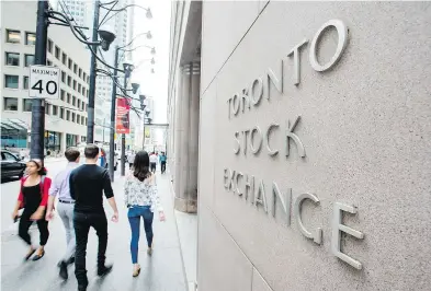  ?? PETER J. THOMPSON / FINANCIAL POST FILES ?? TSX owner TMX Group plans top hold a roundtable on internaliz­ed flow order in January.