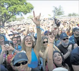  ?? DAVID ROYAL — HERALD CORRESPOND­ENT ?? A near-capacity crowd enjoyed the California Roots Music and Arts Festival (Cali Roots) at the Monterey County Fairground­s and Event Center on Sunday.