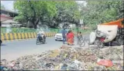  ?? HT PHOTO ?? ▪ The city needs a proper solid waste management system, which currently is in a mess.