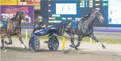  ?? Picture / Ashlea Brennan ?? Lazarus set a track record when winning an Inter Dominion heat in Perth on Friday.