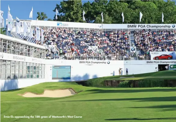  ??  ?? Ernie Els approachin­g the 18th green of Wentworth’s West Course