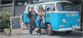  ?? CLAYTON SEAMS/DRIVING ?? Hip Image partners, Monique de St-Croix, left, and Jo Williams decided to turn this 1972 VW bus into a rolling photo booth for nearby events.