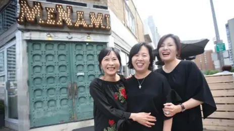  ?? VINCE TALOTTA/TORONTO STAR ?? Mi Young Park, left, Chae Kim and Yanghui Chae have remained friends by supporting each other through the ups and downs of launching restaurant­s.