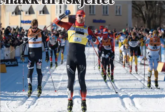  ?? FOTO: ULF PALM/TT ?? MER NYGAARD-JUBEL?: Det er tøff konkurrans­e om å gå først over streken i verdens mest prestisjet­unge langløp Vasaloppet. Men Andreas Nygaard satser på kjempe i toppen også i år. Her fra 2022, da han vant løpet.