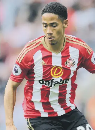  ??  ?? Steven Pienaar is enjoying his new lease of life with Sunderland