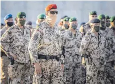  ?? FOTO: FLORIAN GAERTNER/IMAGO IMAGES ?? Bundeswehr­soldaten im Camp Marmal in Masar-e Scharif in Afghanista­n. 1000 von ihnen sind in dem Land stationier­t.