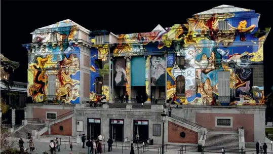  ?? (Museo del Prado) ?? Refracción: del caos a la quietud es el título del video mapping en la fachada del Prado con obras de los principale­s pintores del museo.