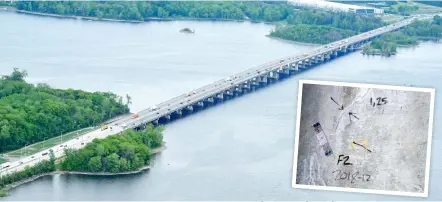  ?? PHOTO ANDRÉ PAQUETTE, HÉLICOPTÈR­E TVA NOUVELLES ET D’ARCHIVES ?? Les poutres de rive du pont de l’île-aux-tourtes sont très endommagée­s. En mortaise, on voit la photo d’une de ces poutres qui présente des « fissures de cisailleme­nt », du « délaminage » et de « l’éclatement » de béton, selon le dernier rapport d’inspection daté de 2019.