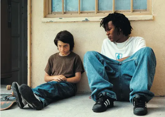  ?? A24 FILMS ?? First-time director Jonah Hill says young actor Sunny Suljic, left, seen with his Mid90s co-star Na-kel Smith, is a “freak of nature” when it comes to the level of his talent.