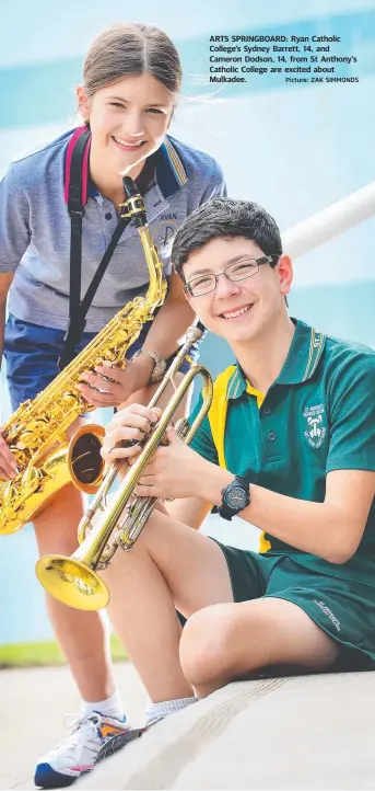  ?? Picture: ZAK SIMMONDS ?? ARTS SPRINGBOAR­D: Ryan Catholic College’s Sydney Barrett, 14, and Cameron Dodson, 14, from St Anthony’s Catholic College are excited about Mulkadee.