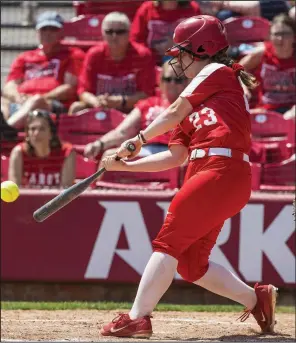  ?? NWA Democrat-Gazette/BEN GOFF ?? Senior Jaden Potter’s two-run single in the sixth inning proved to be the difference in Cabot’s victory over Bentonvill­e at Bogle Park in Fayettevil­le, denying the Lady Tigers their fourth consecutiv­e championsh­ip.