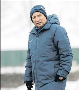  ??  ?? Dan Petrescu Dejó de ser entrenador del Kayserispo­r por mutuo acuerdo