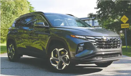  ?? PHOTOS: SAMI HAJ-ASSAAD/DRIVING ?? 2022 Hyundai Tucson Hybrid: The company knows how to serve mainstream and niche audiences.