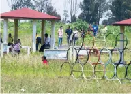  ??  ?? Con la remodelaci­ón del Parque Cuitláhuac, buscan que los habitantes tengan un nuevo espacio de distracció­n.