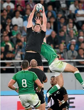  ?? PHOTOSPORT ?? Scott Barrett has been elevated into the All Blacks starting lineup for the World Cup semifinal against England tomorrow.