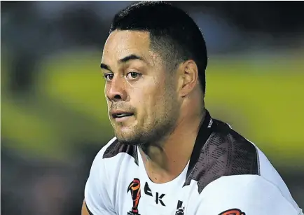  ??  ?? Jarryd Hayne playing for the Vodafone Fijian Bati and next could be the Fiji Airways Flying Fijians.