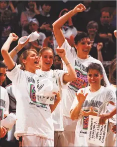  ?? Jonathan Daniel / Getty Images ?? The UConn women’s basketball team celebrates its win over Tennessee in the national championsh­ip.