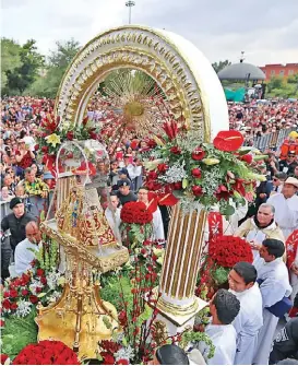  ?? FERNANDO CARRANZA ?? La imagen de La Generala regresó ayer a la Basílica de Zapopan