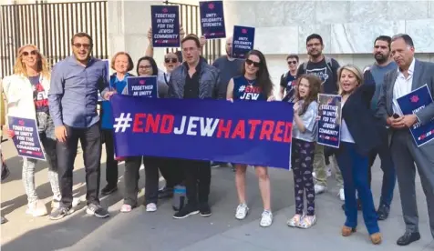  ?? (End Jew Hatred/Twitter) ?? THE END Jew Hatred movement protests outside UN Headquarte­rs in New York City on Monday. ‘This isn’t just about Nakba Day,’ the organizati­on tweeted. ‘This is a perverse manipulati­on of reality.’